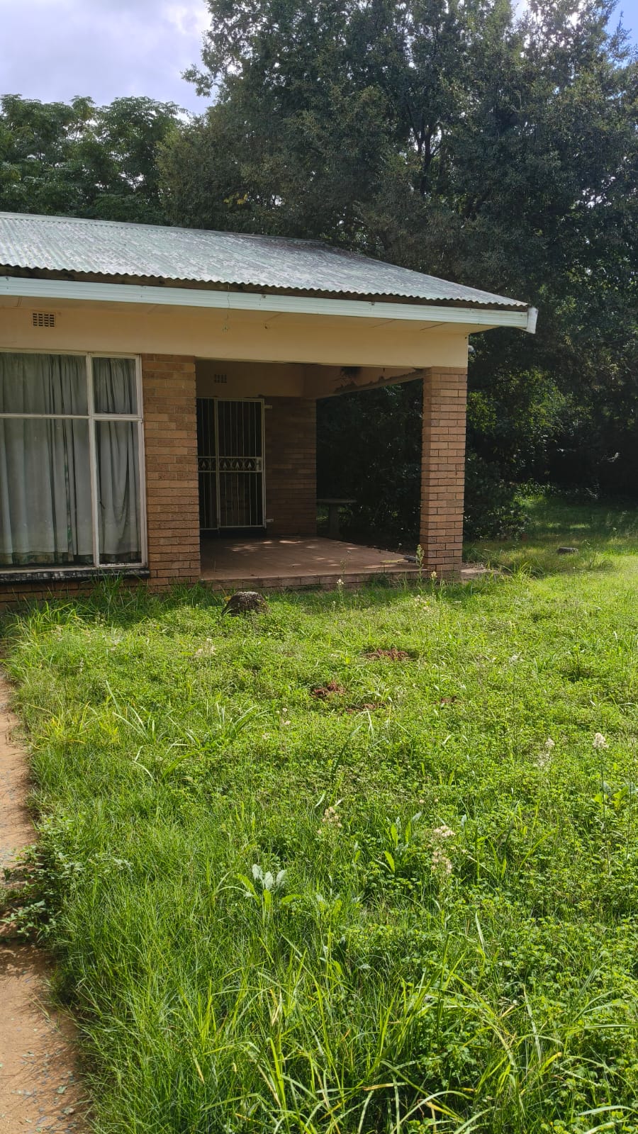 4 Bedroom Property for Sale in Hennenman Free State